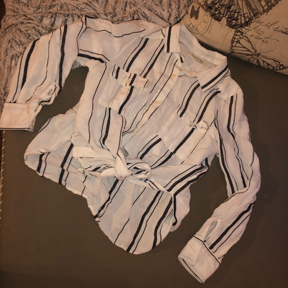 Tie front long sleeve